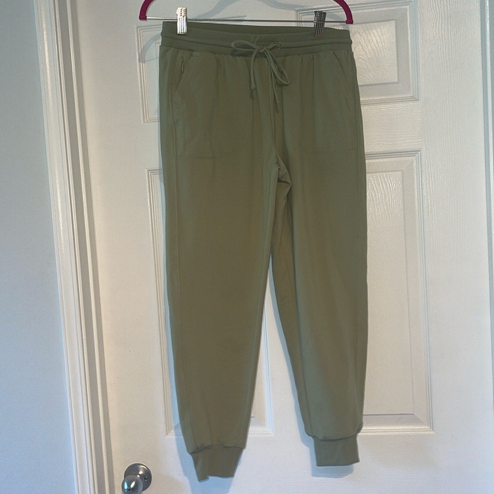 Zac and Rachel army green joggers